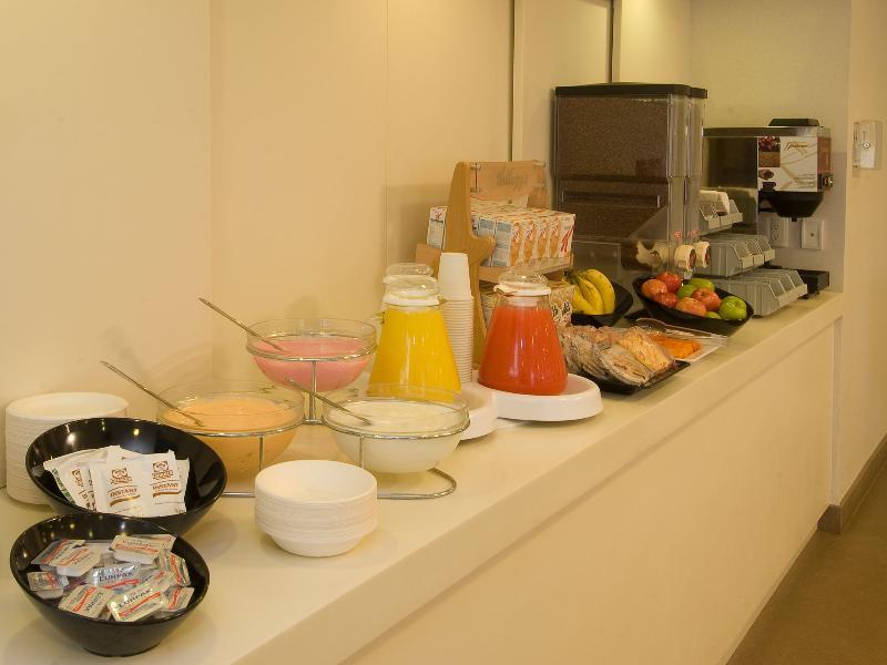 City Express By Marriott Tijuana Rio מראה חיצוני תמונה